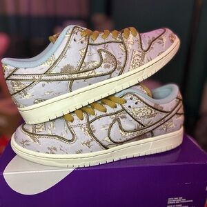 Nike Sb Dunk Low City of Style